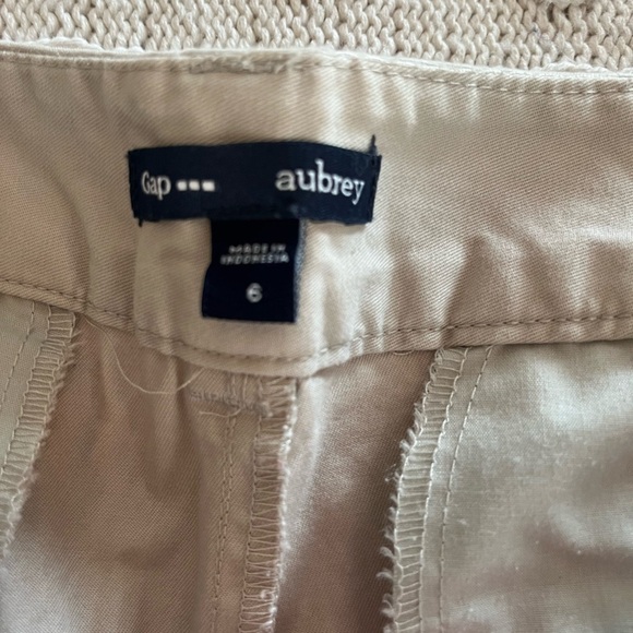 GAP cotton Khaki Shorts Light Tan, women’s size 6 - Picture 4 of 9